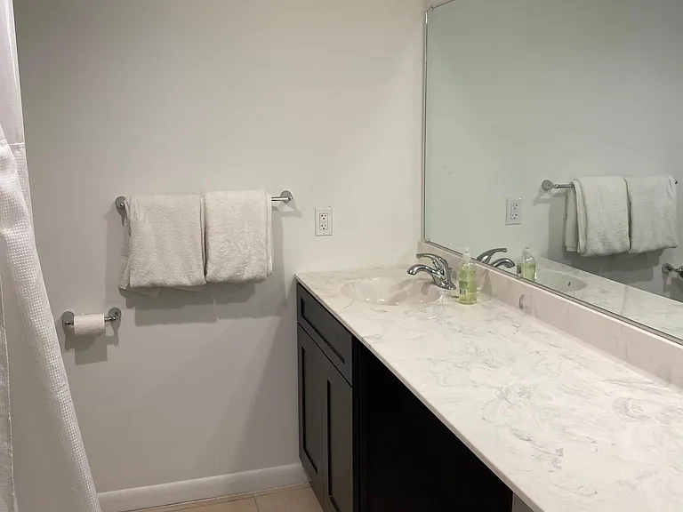 7260 Sea Cliff Villas St #23-14 — Photo 10