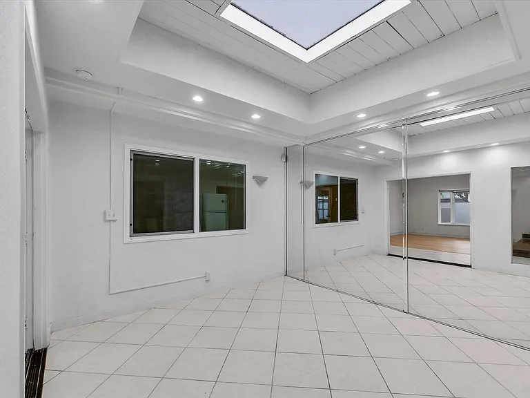 1 Lancewood Way — Photo 47
