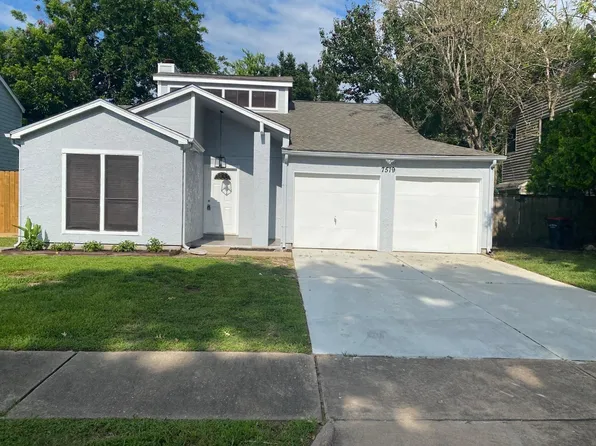 7519 San Benito Dr, Houston, TX 77083
