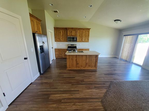 5th image of 3942 E Marble Dr