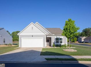 8 Shepard Dr, Dawsonville, GA 30534