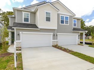 1316 High Falls Dr, Jacksonville, FL 32205