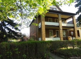 2113 Ferry Ave, Niagara Falls, NY 14301