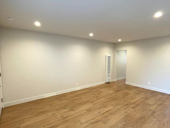 2nd image of 11680 Ohio Ave APT 205