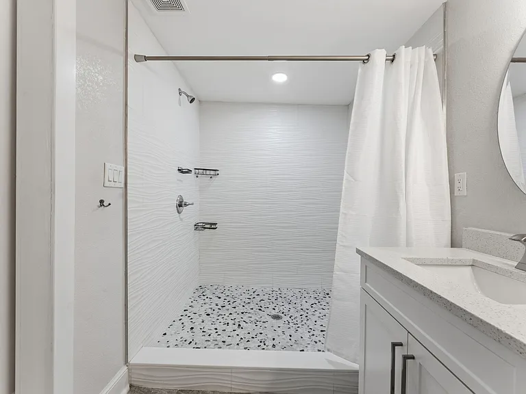 3314 N Jefferson St — Photo 21