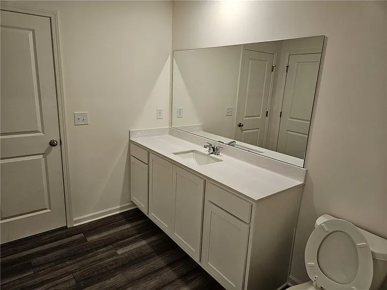 326 Silverton Dr — Photo 26