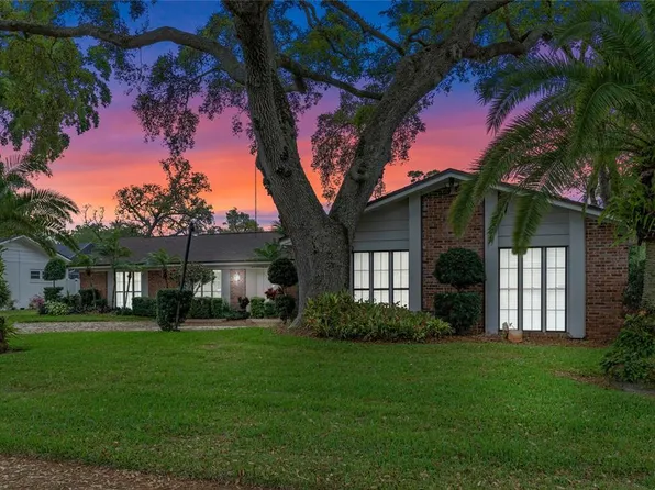 4116 N Fallwood Cir, Orlando, FL 32812