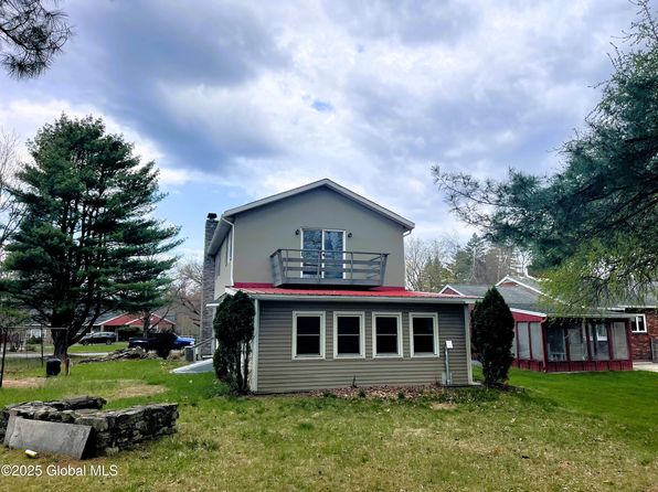 196 Conqua Lane, Rotterdam, NY 12306