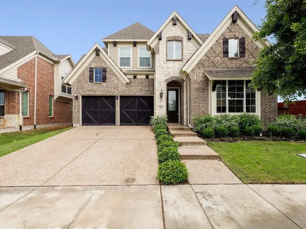 900 Nathanael Greene Ct, Aubrey, TX 76227