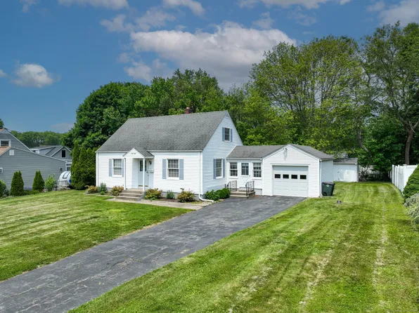 68 Canterbury Lane, Milford, CT 06460