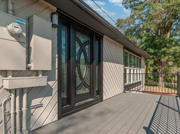 3425 E Upriver Dr, Spokane, WA 99217