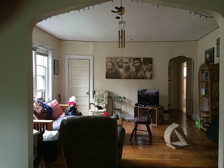 547 Linwood Ave #5 — Photo 3