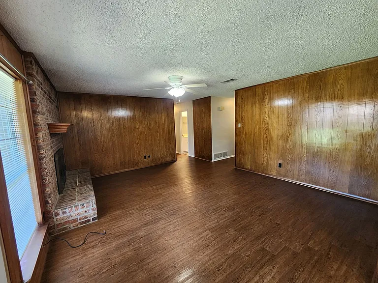 4617 Aspen Way — Photo 4