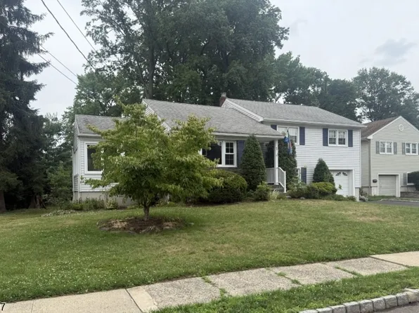 1 Aberdeen Ct, Cranford Twp., NJ 07016