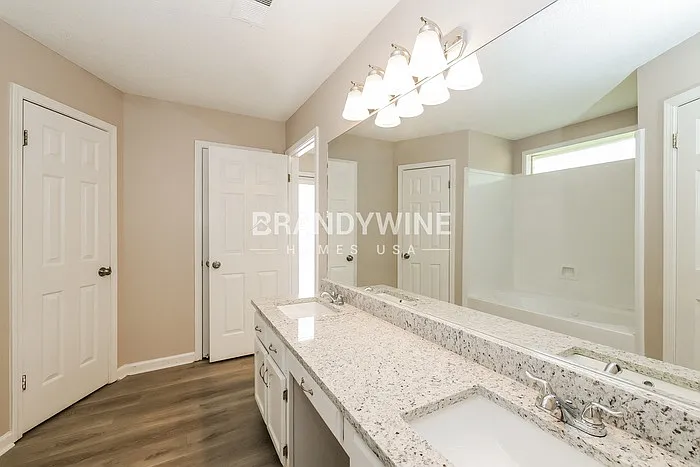 8077 Sandywood Ln — Photo 14
