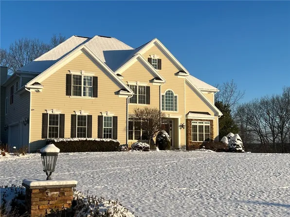 32 Tigerlily Ln, Ithaca, NY 14850