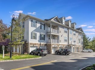 9 Cliff Rd BUILDING 9-A3, Little Falls, NJ 07424