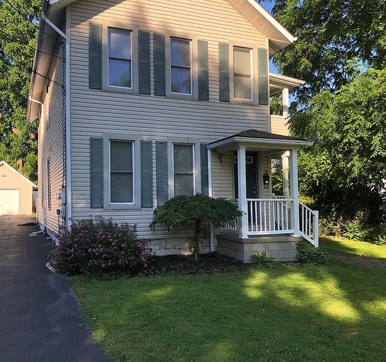 1st image of 804 Johnson St