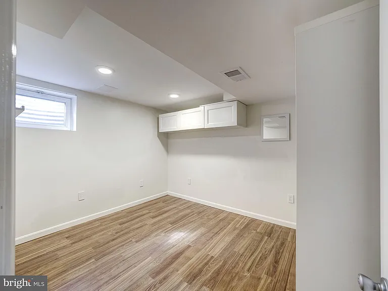 5208 Glenwood Rd — Photo 39