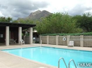 122 E Cholla Shadows Dr, Oro Valley, AZ 85704