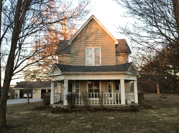 11451 S Carlisle St, Terre Haute, IN 47802