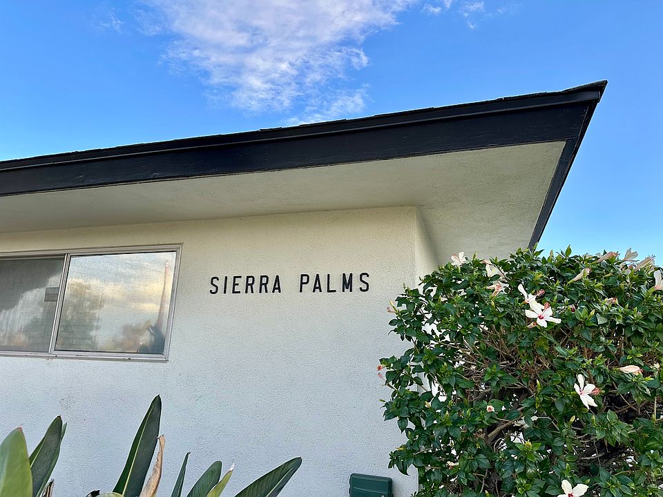 Welcome to Sierra Palms