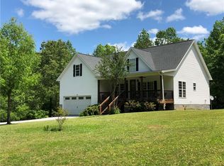 428 Pawnee Dr, Walhalla, SC 29691