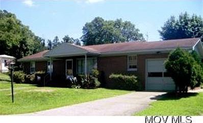 1st image of 250 Poinciana St