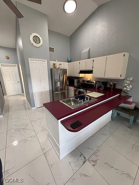 2 bed, 2.0 bath, 2202 sqft, $1,600 — Photo 4