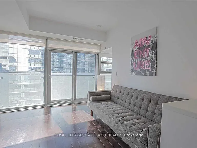 12 York St #1509 — Photo 7