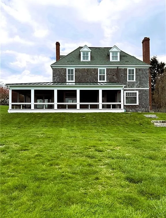 6 bed, 6.0 bath, 4927 sqft, $6,000 — Photo 3