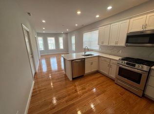 116 Cross St #4, Somerville, MA 02145