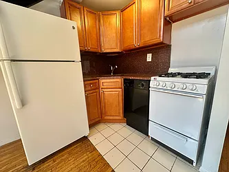 Rented by J PRESTON AND ASSOCIATES INC