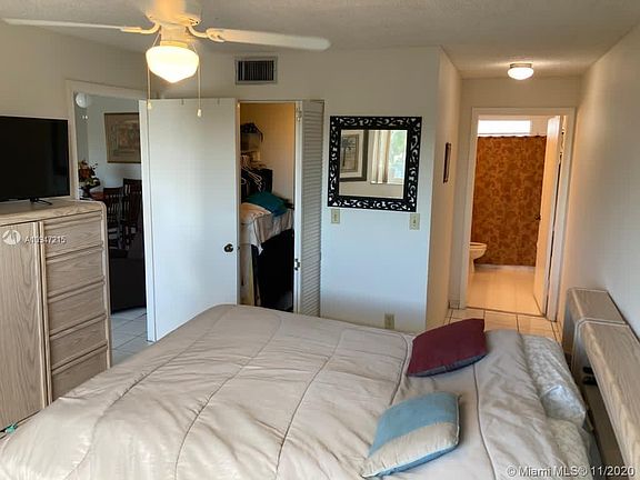 Oversized master bedroom with walk in closet