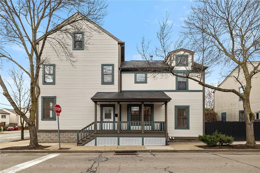 1700 Wharton St photo 1