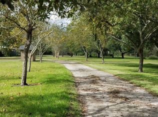 7230 S Fm 646, Santa Fe, TX 77510