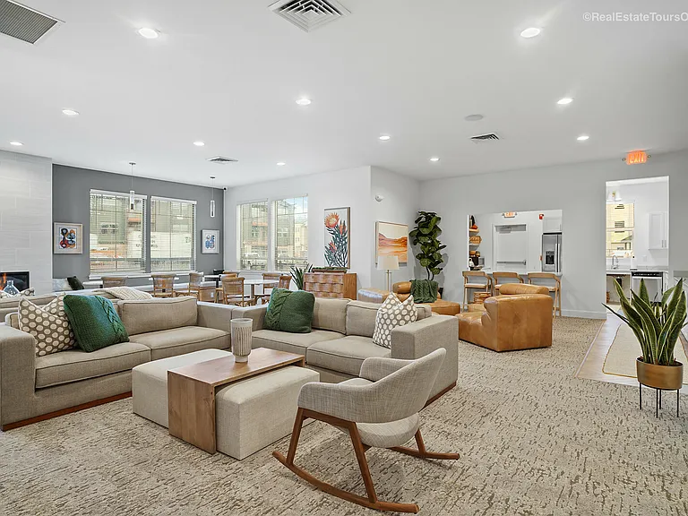 Reserve at Hunters Ridge — Photo 2