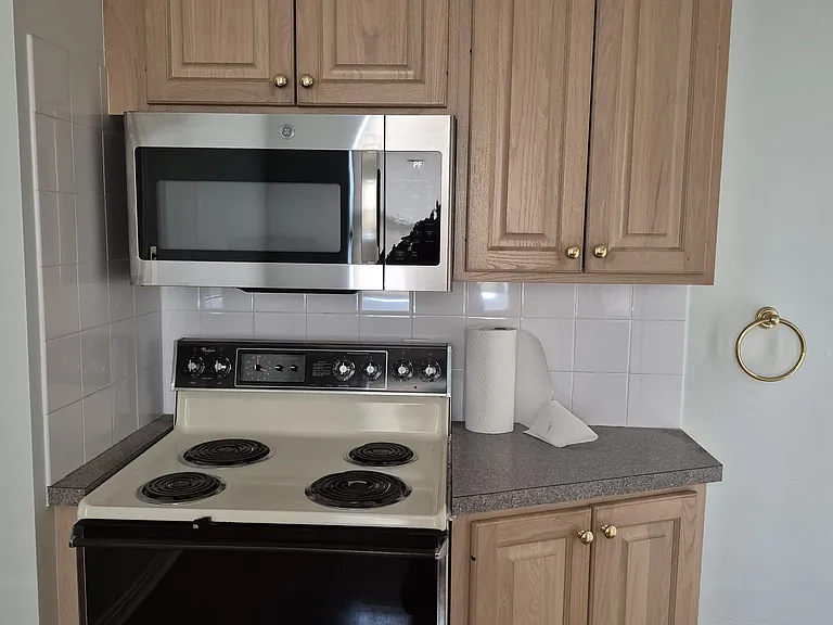 5550 Ridge Rd #2 — Photo 20