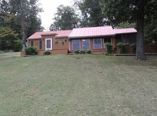 412 Hickman Shores Rd, Dover, TN 37058