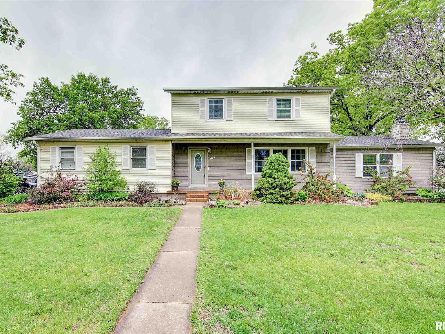 1405 Rosehill Ave, Camanche, IA 52730 Zillow