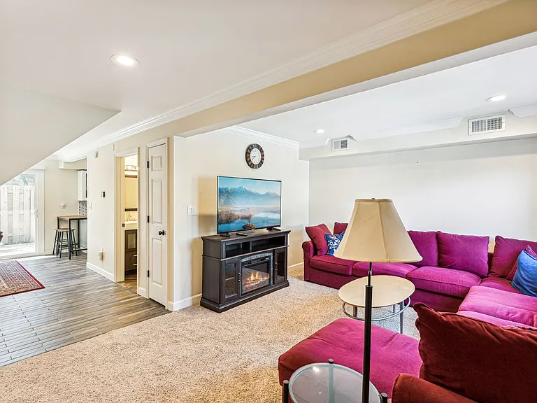 7752 Montgomery Rd #82 — Photo 5