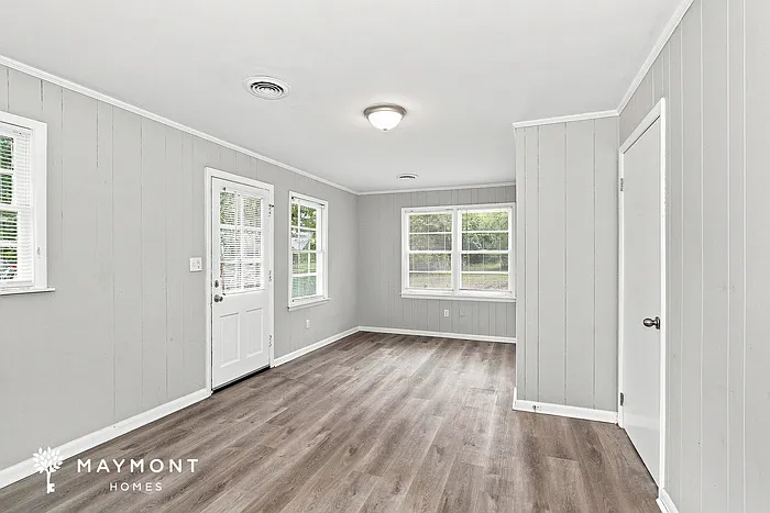 205 Ridgewood Ave — Photo 6