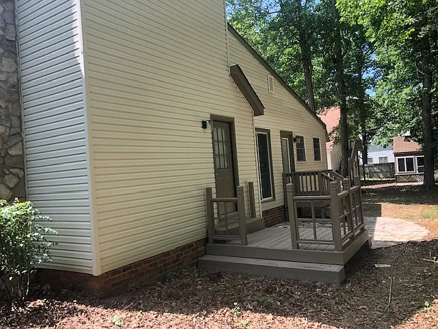 7512 Amsden Dr — Photo 3