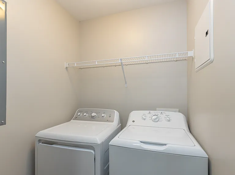 Washer & Dryer Washer & Dryer