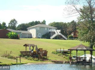 4415 Seay Point Rd, Mineral, VA 23117