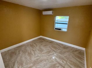6516 SW 18th St #1, Hollywood, FL 33023