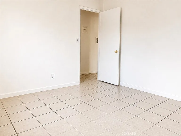 3411 W Orange Ave #1 — Photo 15