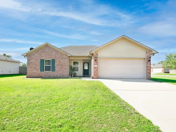 227 Plum Dr, Austin, AR 72007