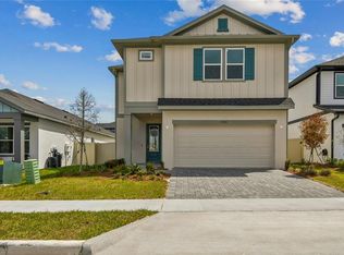 5921 Bristle Oak St, Mount Dora, FL 32757