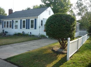 207 S Walker St, Bronson, MI 49028